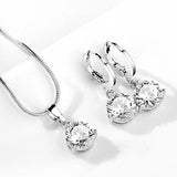 Pendientes y Collar